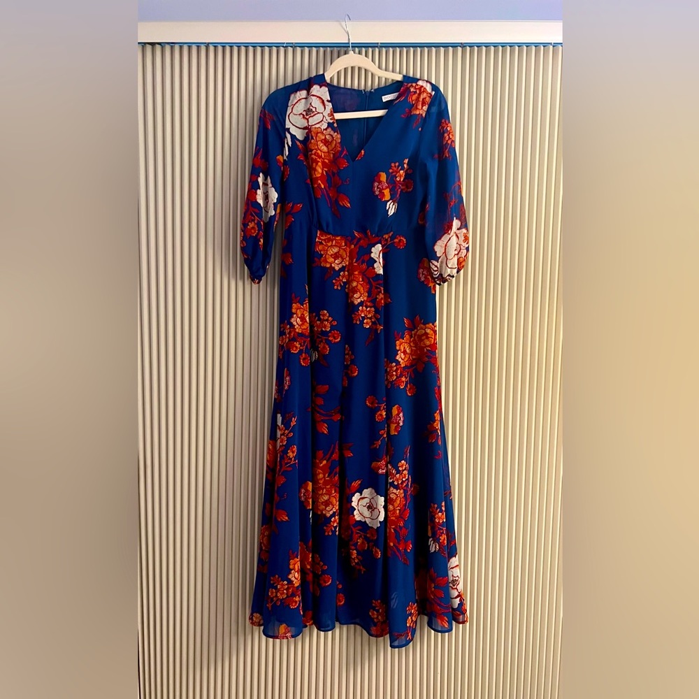 Floral Maxi Dress with Slit - Size Small. Worn once.